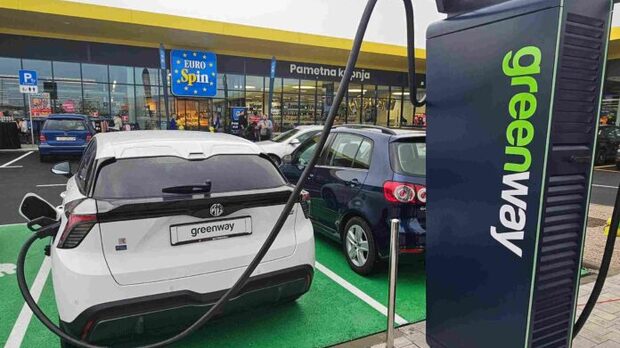 Strategiczna współpraca polskich liderów napędza rozwój elektromobilności w Europie Środkowo-Wschodniej